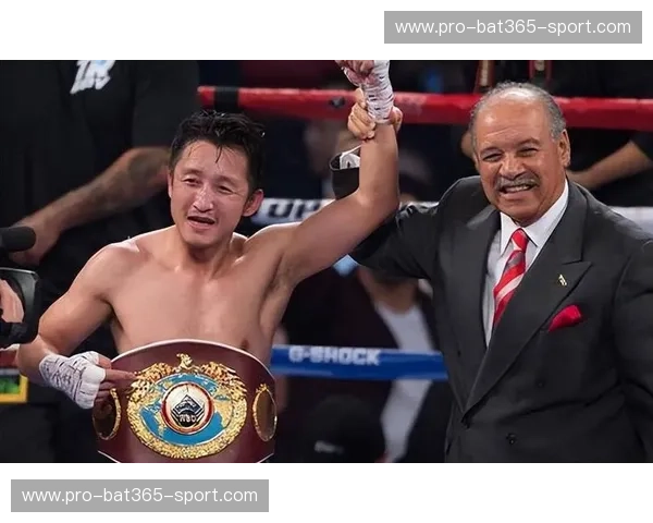 宿命的博弈：伦龙vs邹市明，那场重塑亚洲拳坛权力的巅峰对决